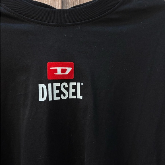 Diesel Black T-Shirt with Red and White Logo - Picture 4 of 6